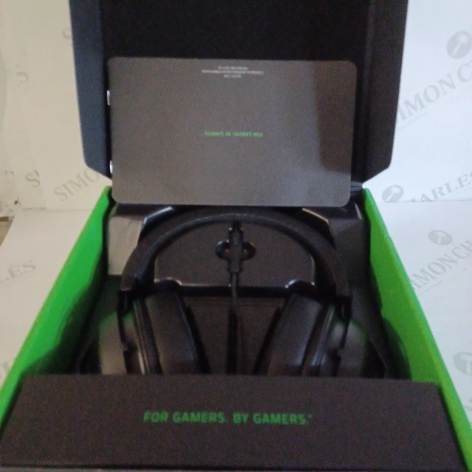 RAZER KRAKEN MULTI-PLATFORM WIRED GAMING HEADSET