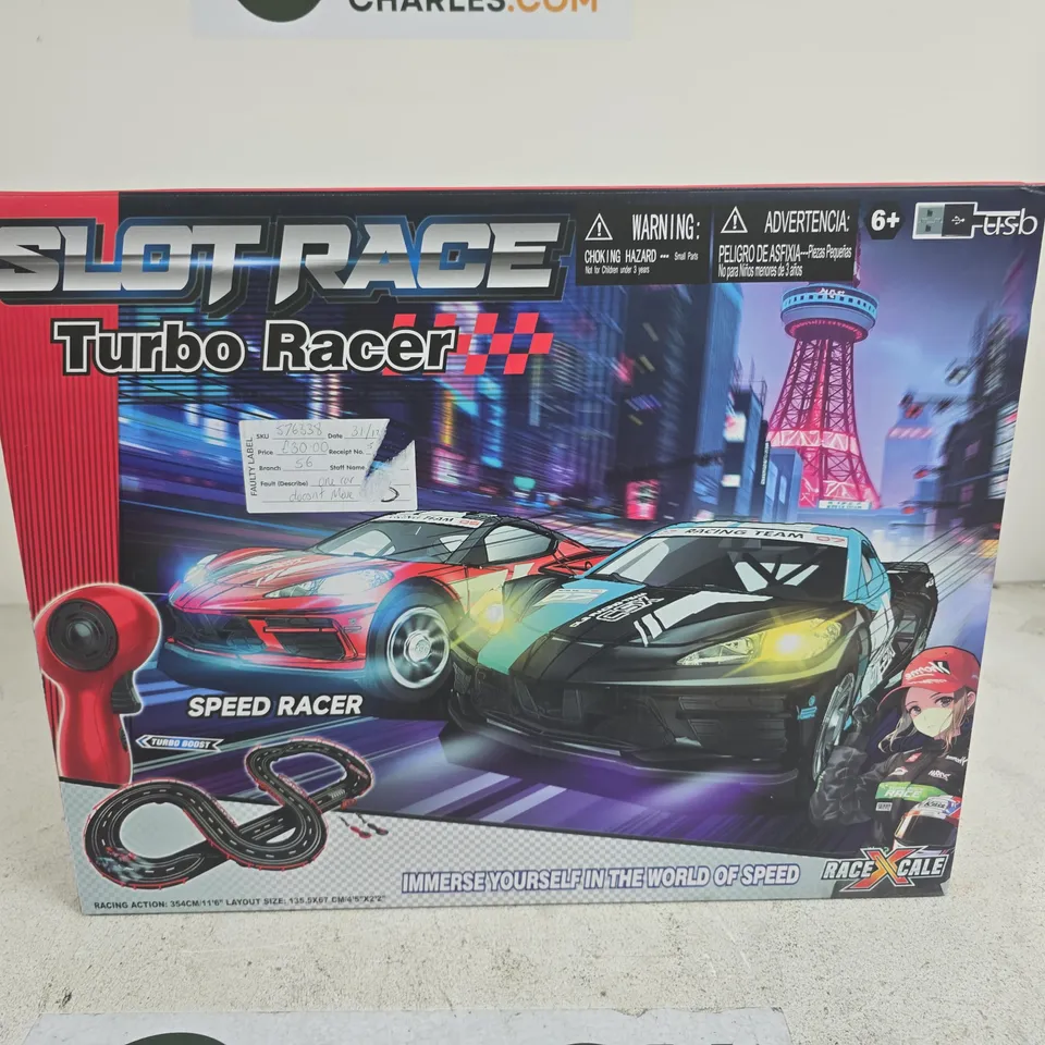 SLOT RACE TURBO RACER TRACK SET