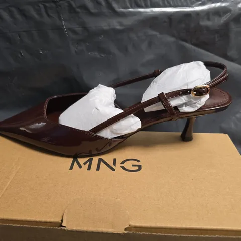 MNG SHOES WOMEN’S BROWN PATENT SLINGBACK HEELS, UK 8 (EU 41) – 620TONIO