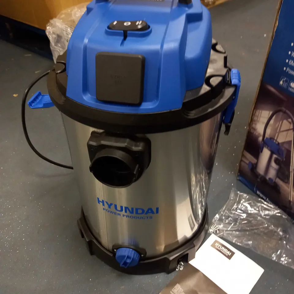 HYUNDAI WET AND DRY VACUUM CLEANER 30L 1400W INDUSTRIAL VACUUM CLEANER