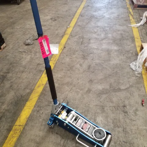 CLARKE CTJ1250AC 1.25 TONNE ALUMINIUM TROLLEY JACK
