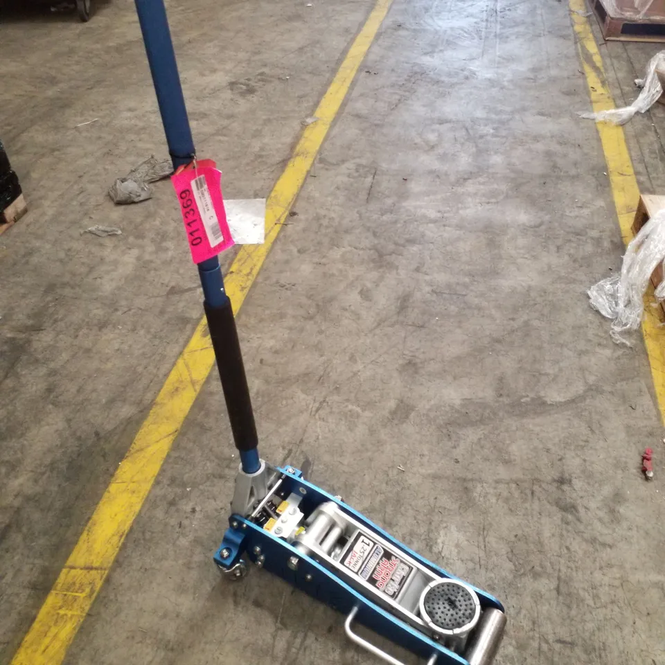 CLARKE CTJ1250AC 1.25 TONNE ALUMINIUM TROLLEY JACK