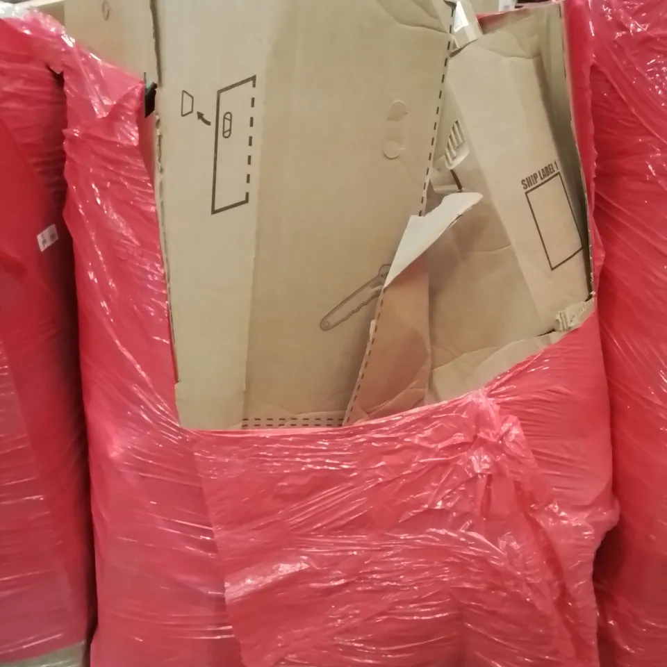 MIXED PALLET CONTAINING VARIOUS BOXED HOUSEHOLD ITEMS TO INCLUDE, ELECTRIC HEDGE TRIMMER, TOWEL WARMER, JUICER, ETC.