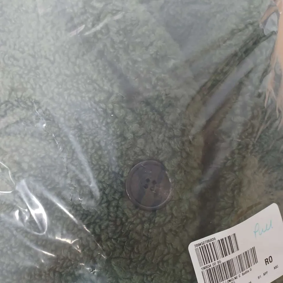 CENTIGRADE FLEECE UTTON FRONT JACKET IN DARK GREEN SIZE M