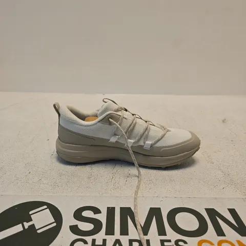 QUECHUA BY DECATHLON TRAIL SHOES – UK 5.5 (WOMEN) 