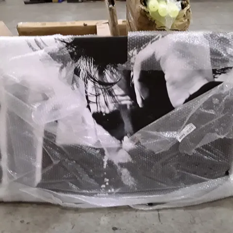 ROBERT PATTINSON - WRAPPED CANVAS PRINT