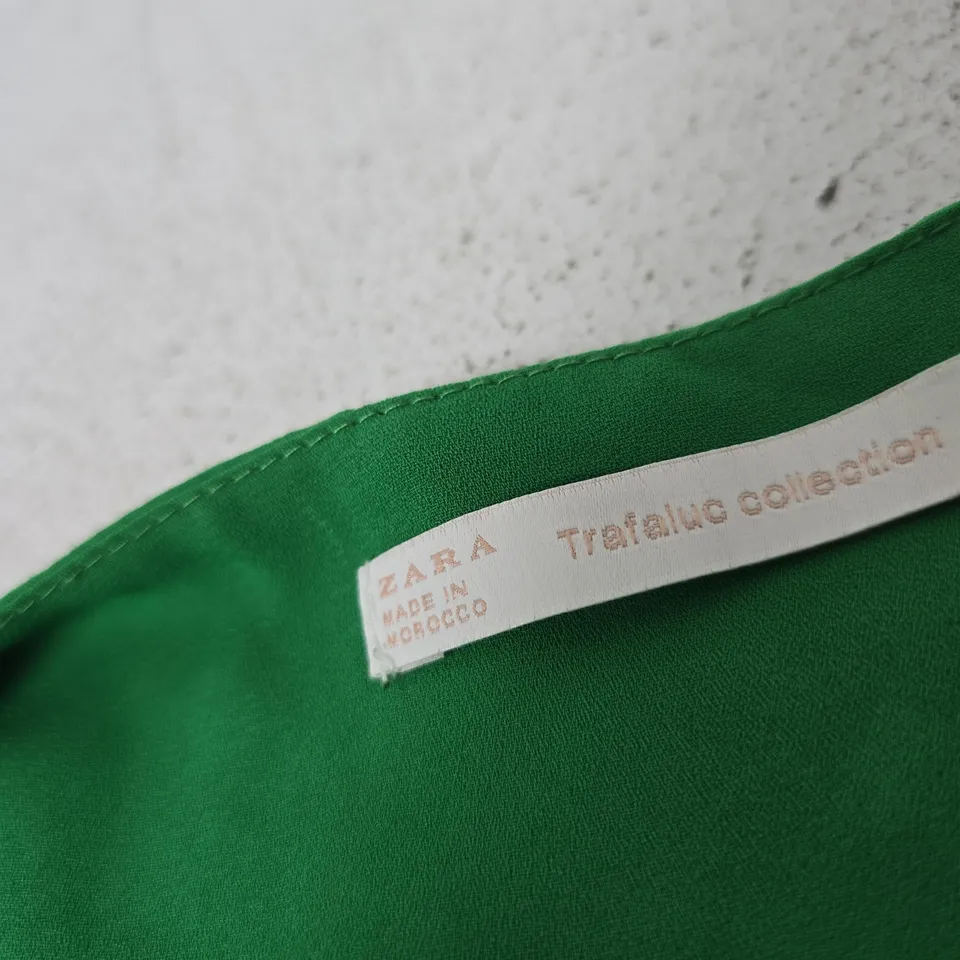 ZARA TRAFALUC COLLECTION GREEN WRAP DRESS (EUR M)