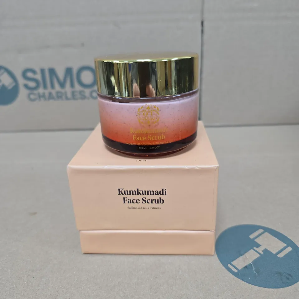 KUMKUMADI FACE SCRUB SAFFRON AND LOTUS EXTRACTS 100ML