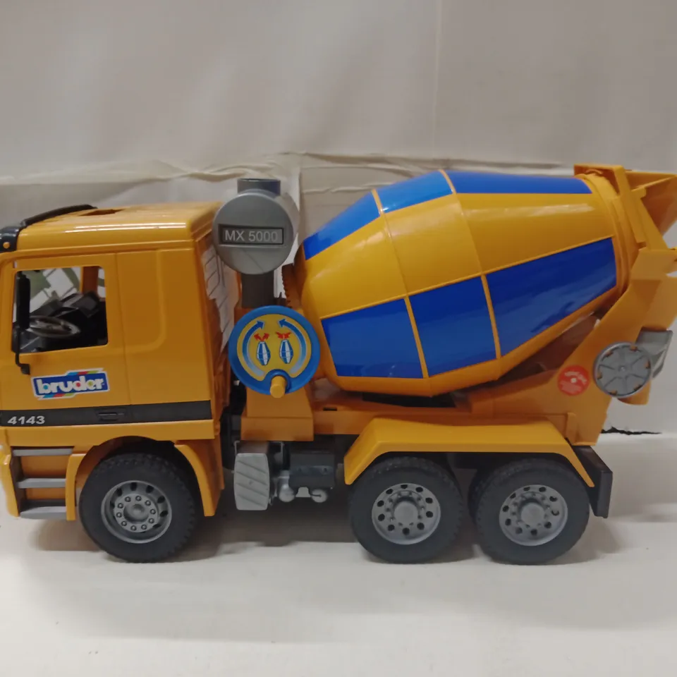 BRUDER CEMENT MIXER TRUCK – MERCEDES ACTROS REPLICA (MODEL 4143)