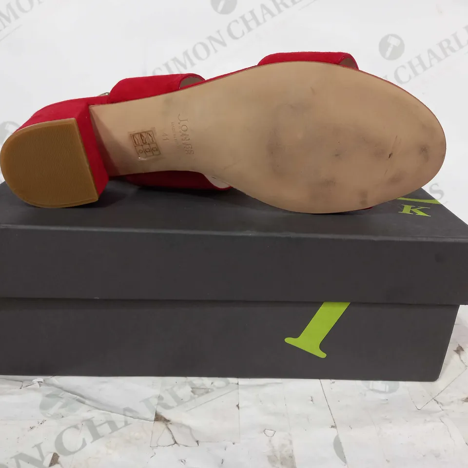 BOXED PAIR OF JONES LOW HEEL OPEN TOE SUEDE SANDALS IN RED UK SIZE 8
