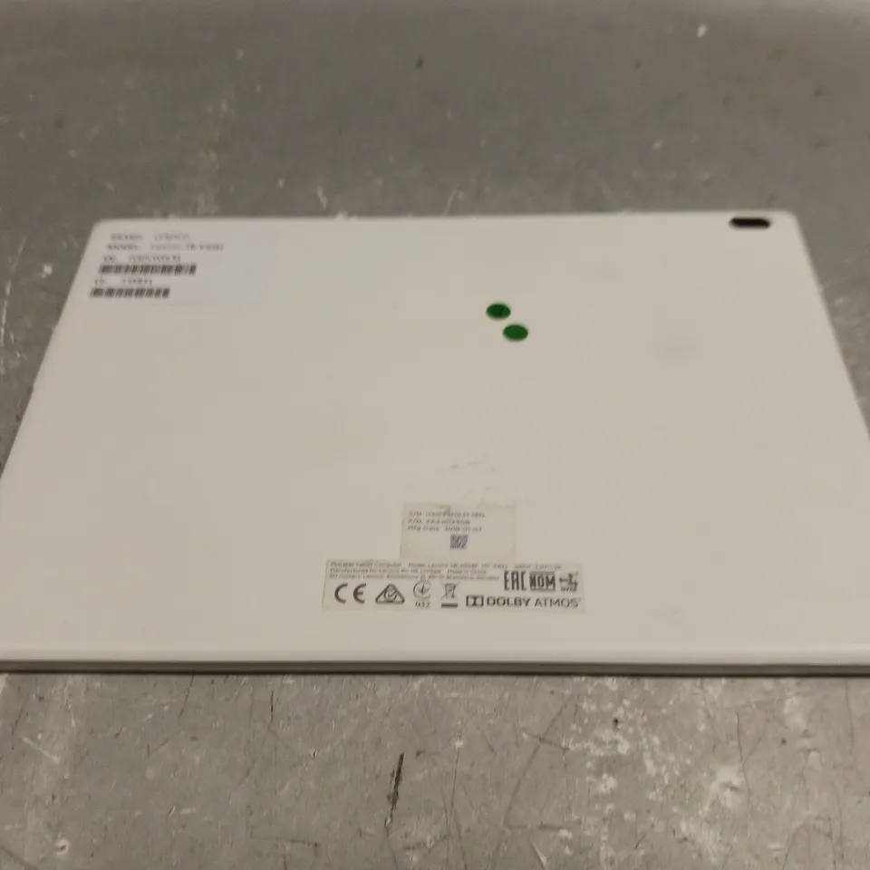 LENOVO TABLET WHITE TB-X304F 