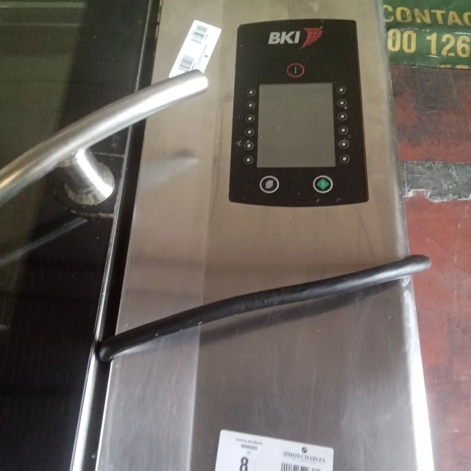 COMMERCIAL BKI SINGLE OVEN