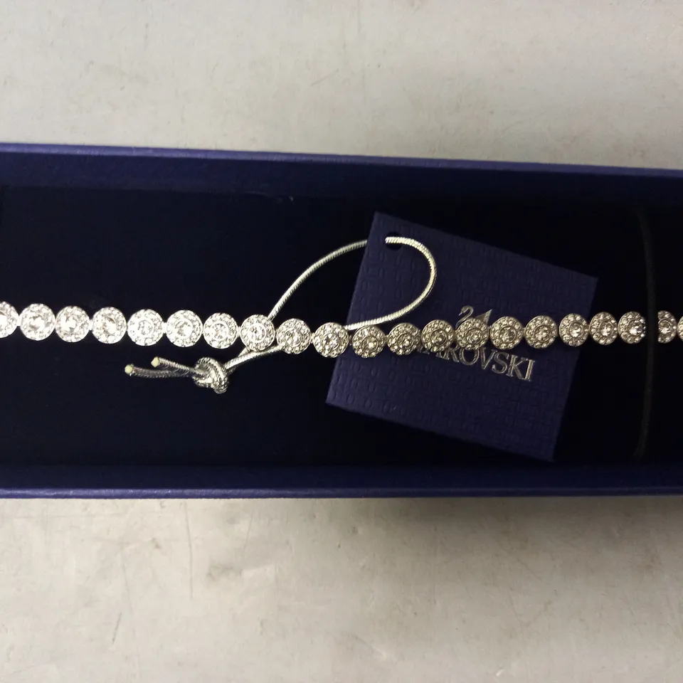 SWAROVSKI DIAMANTE EFFECT CRYSTAL BRACELET