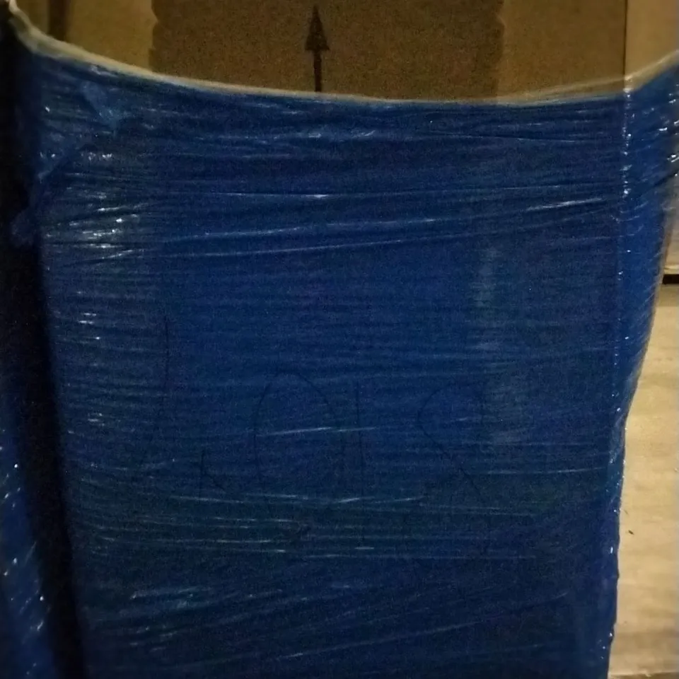PALLET OF ASSORTED ITEMS INCLUDING STOREMIC TOILET SEAT, MOSQUITO NET, VIT SMOOTH STOVE OFFSET, CLEAR UMBRELLA, CURTAIN POLE KIT, GETFIT PREMIUM AIR BED 