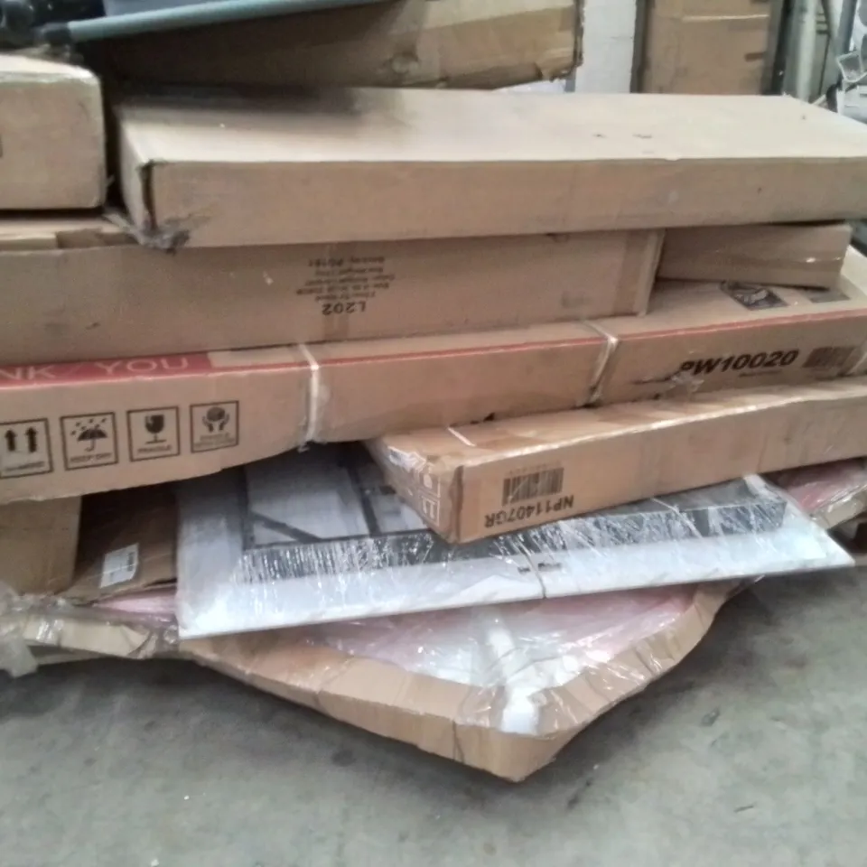 PALLET CONTAINING VARIOUS ASSORTED INCOMPLETE FURNITURE PARTS AND OTHER HOUSEHOLD ITEMS 