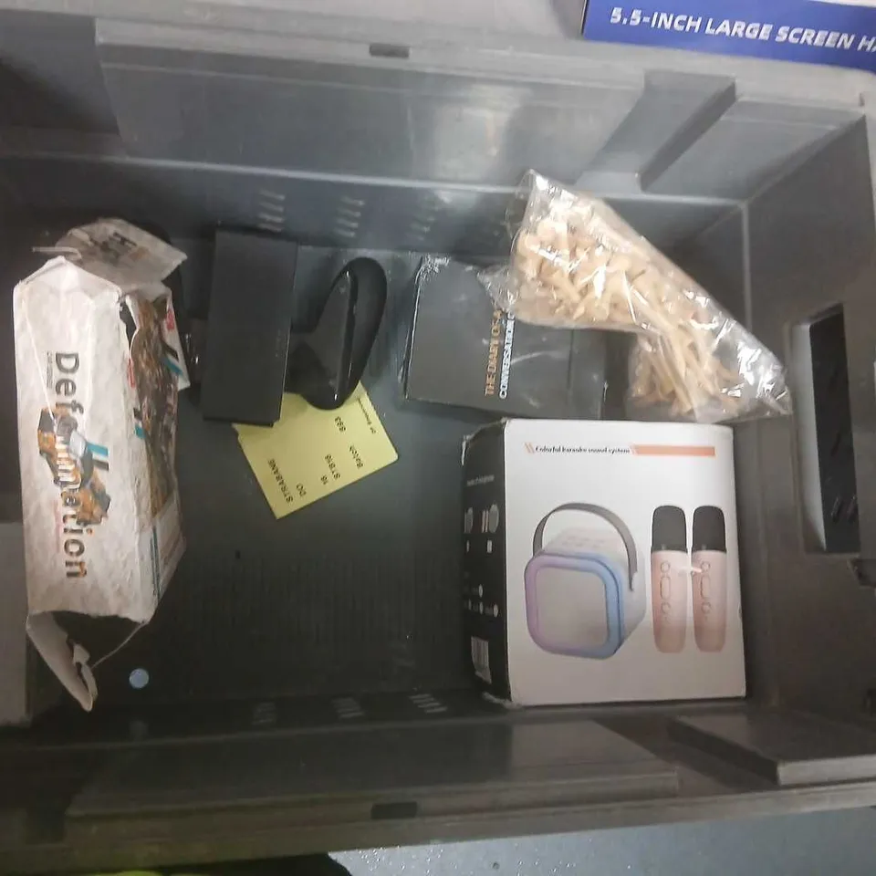 ASSORTED TOYS, GAMES & STATIONERY BUNDLE – MONOPOLY DEAL, MUPPETS PENCIL CASE & MEMORY GAME