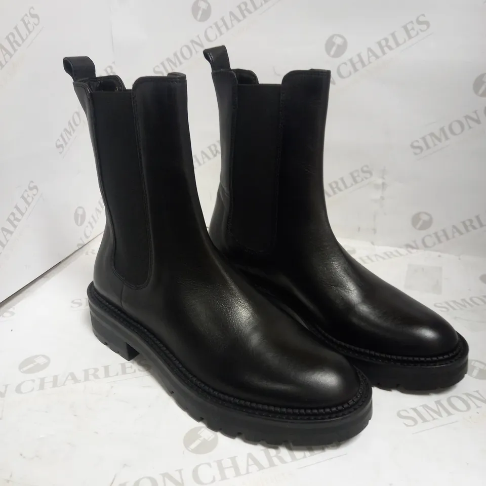 DUNE LONDON CHELSEA BOOT UK 6 