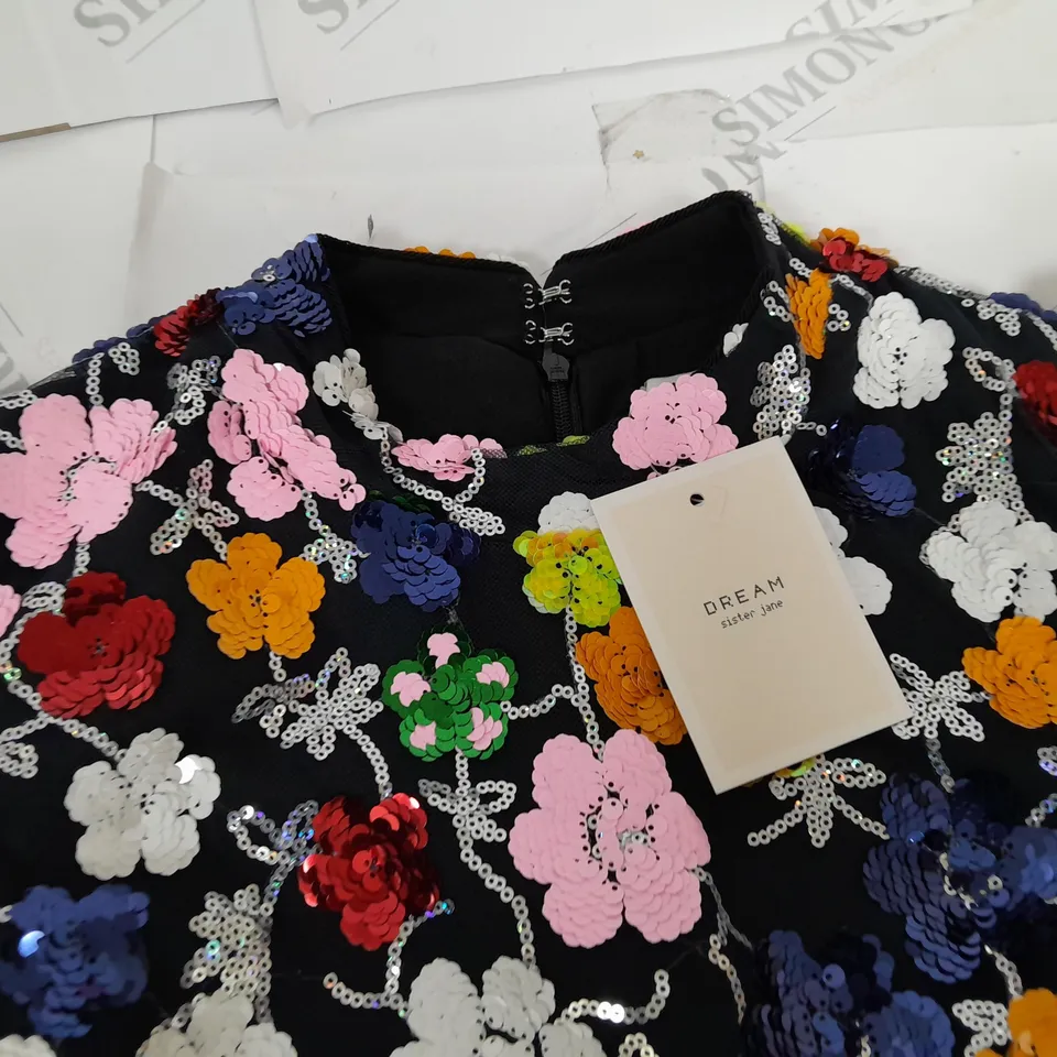 DREAM SISTER JANE WONDERLAND SEQUIN TOP IN MULTI - XS