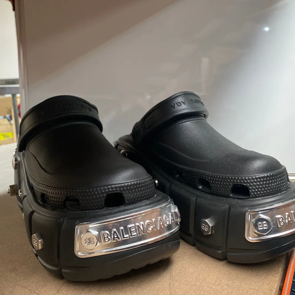 PAIR OF BALENCIAGA CROCS PLATFORM SHOES SIZE UNSPECIFIED