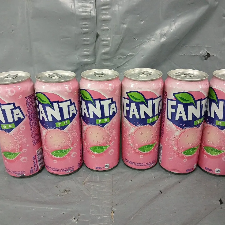TOTE OF APPROXIMATELY 12 ASSORTED DRINKS ITEMS TO INCLUDE - FANTA 