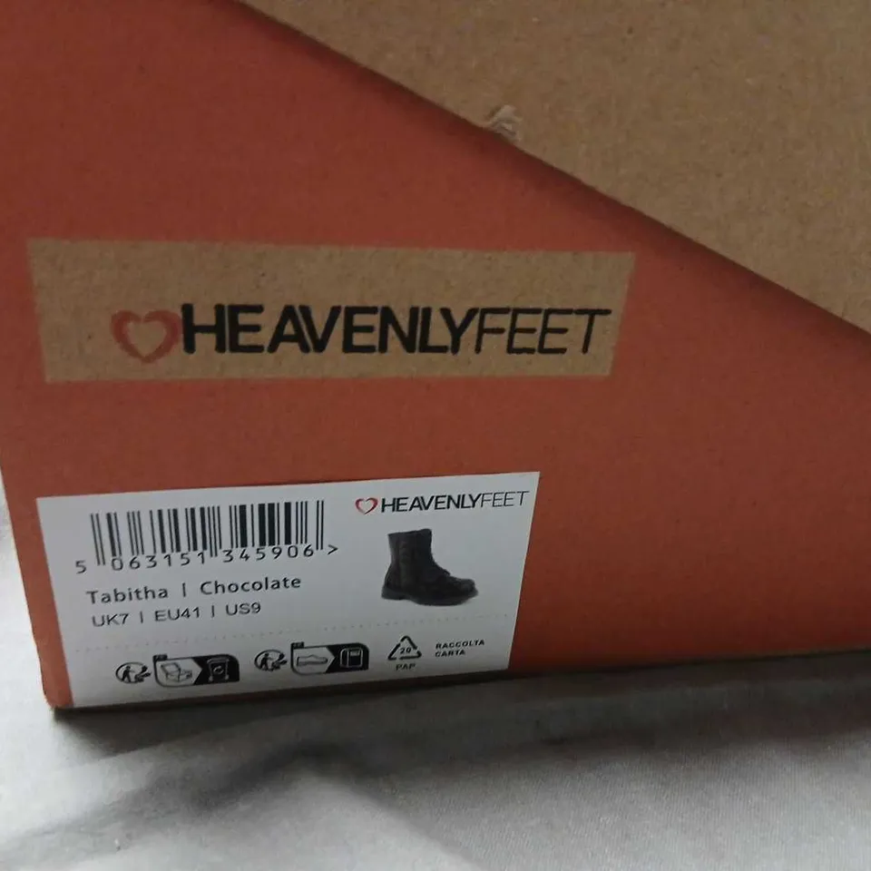 HEAVENLYFEET TABITHA I CHOCOLATE BOOT – UK 7 (EU41, US9)