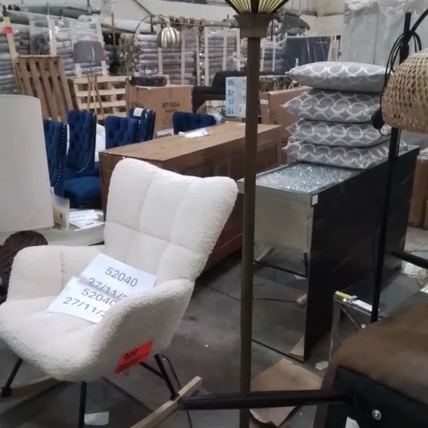 TALL STAND FLOOR LAMP 