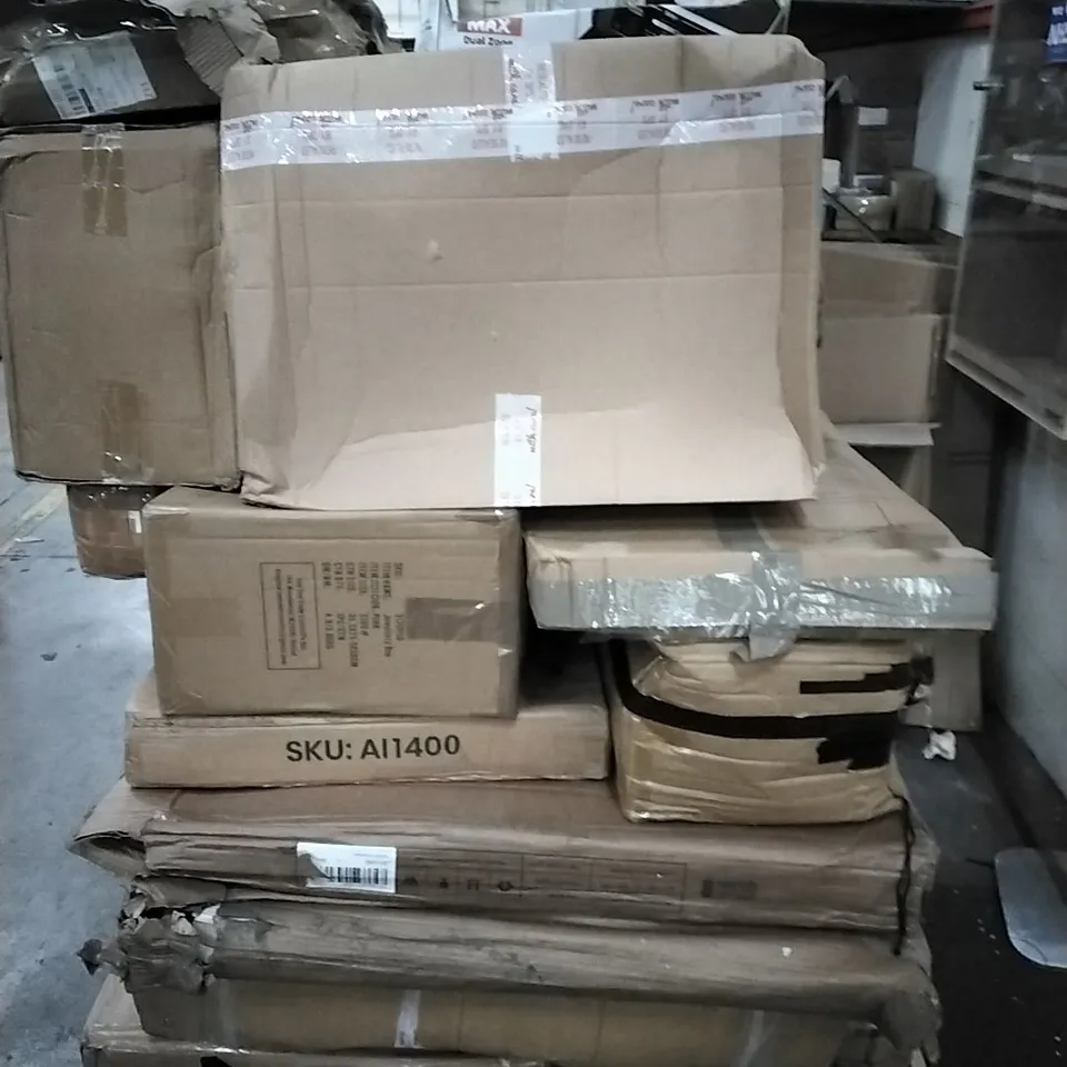 PALLET OF HOUSEHOLD ITEMS TO INCLUDE FOLDING SHOPPING CART, JEWELLERY BOX AND FOLDING DINING TABLE 