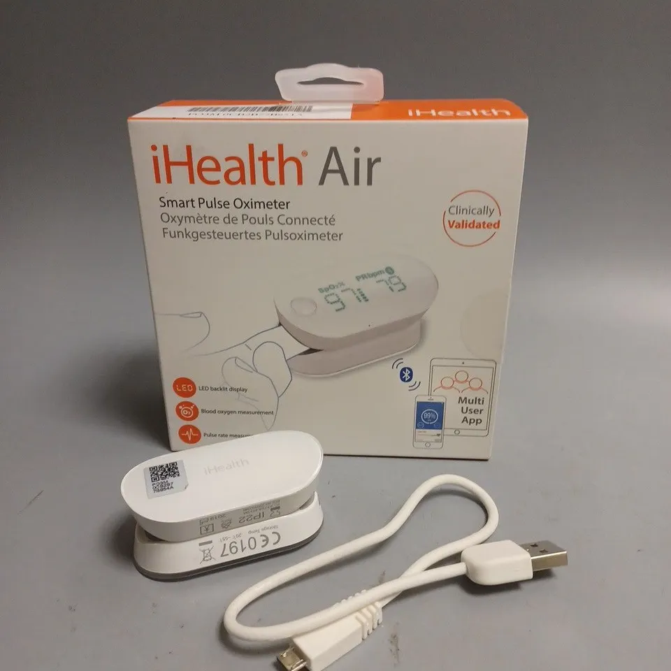 BOXED IHEALTH AIR SMART PULSE OXIMETER 