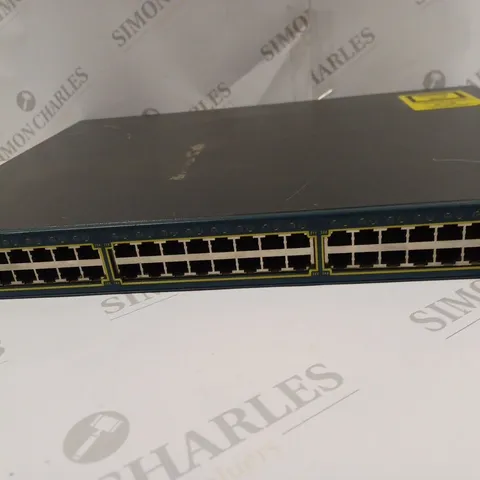 UNBOXED CISCO SYSTEMS CATALYST 2950 SERIES ETHERNET SWITCH