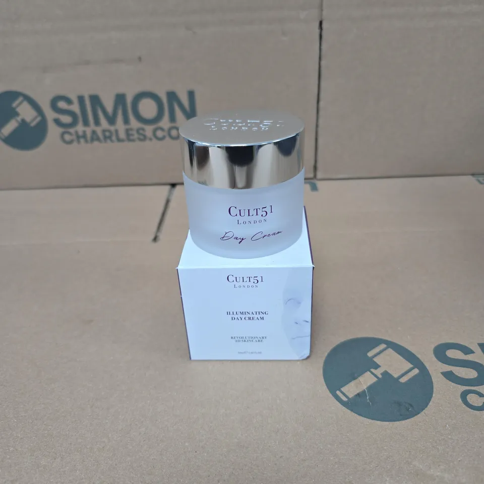 CULT51 LONDON ILLUMINATING DAY CREAM 50ML BOXED