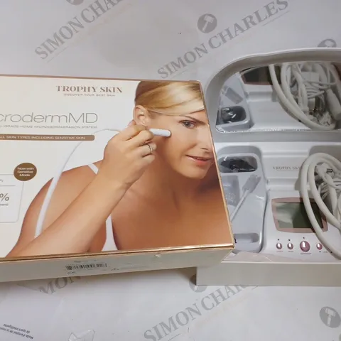 BOXED TROPHY SKIN MICRODERM MD