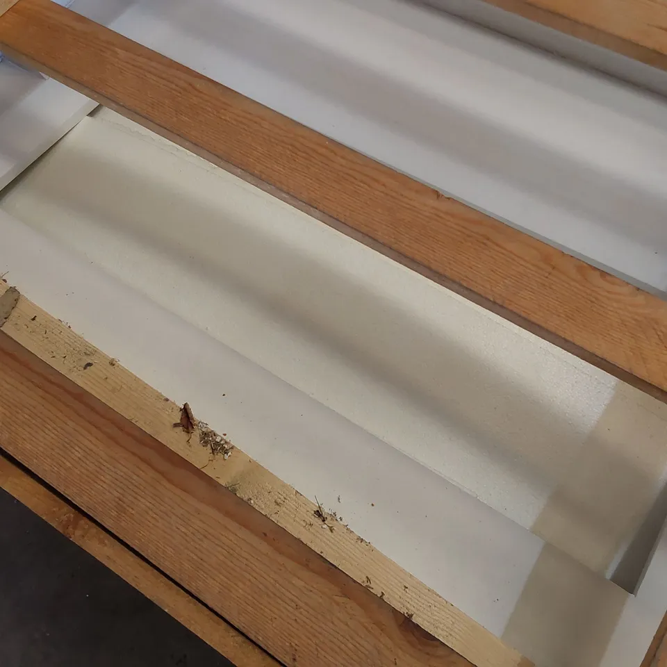 BOXED WHITE ALABASTER FIRE SURROUND