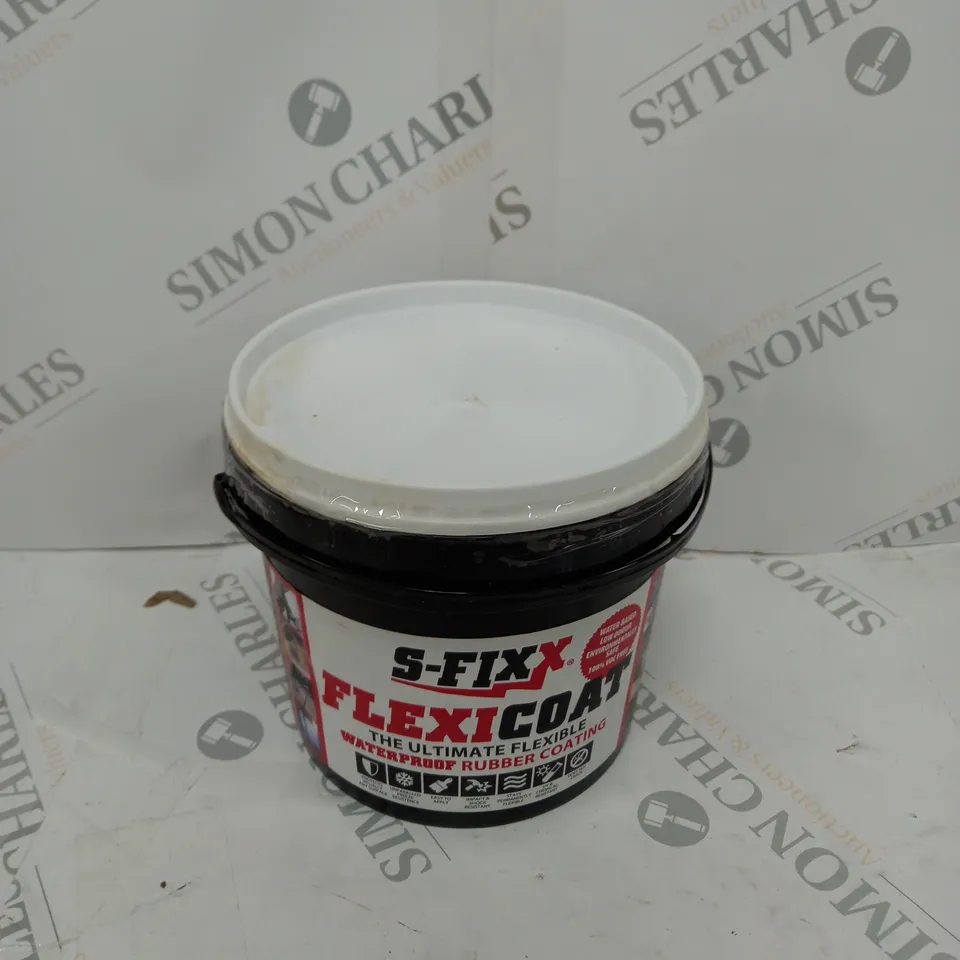 TUB OF APPROX 2KG SFIXX FLEXI COAT LIQUID RUBBER