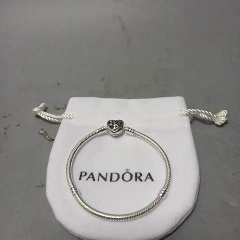 PANDORA S925 HEART CLASP ENGRAVED SMALL BRACELET