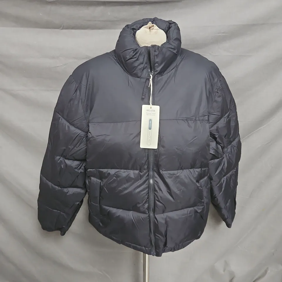 HOLLISTER PUFFER JACKET IN BLACK SIZE L