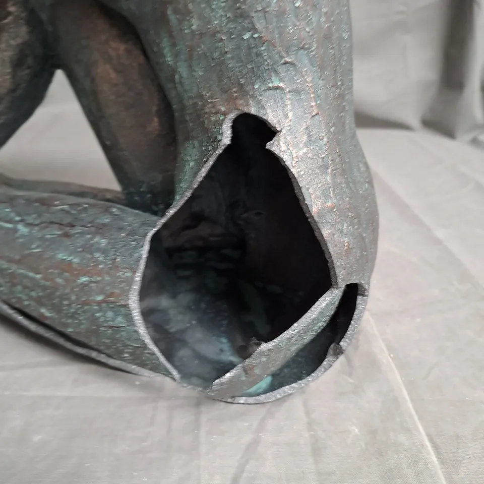 BOXED OUTLET MY GARDEN STORIES AGED BRONZE EFFECT FEMALE SCULPTURE