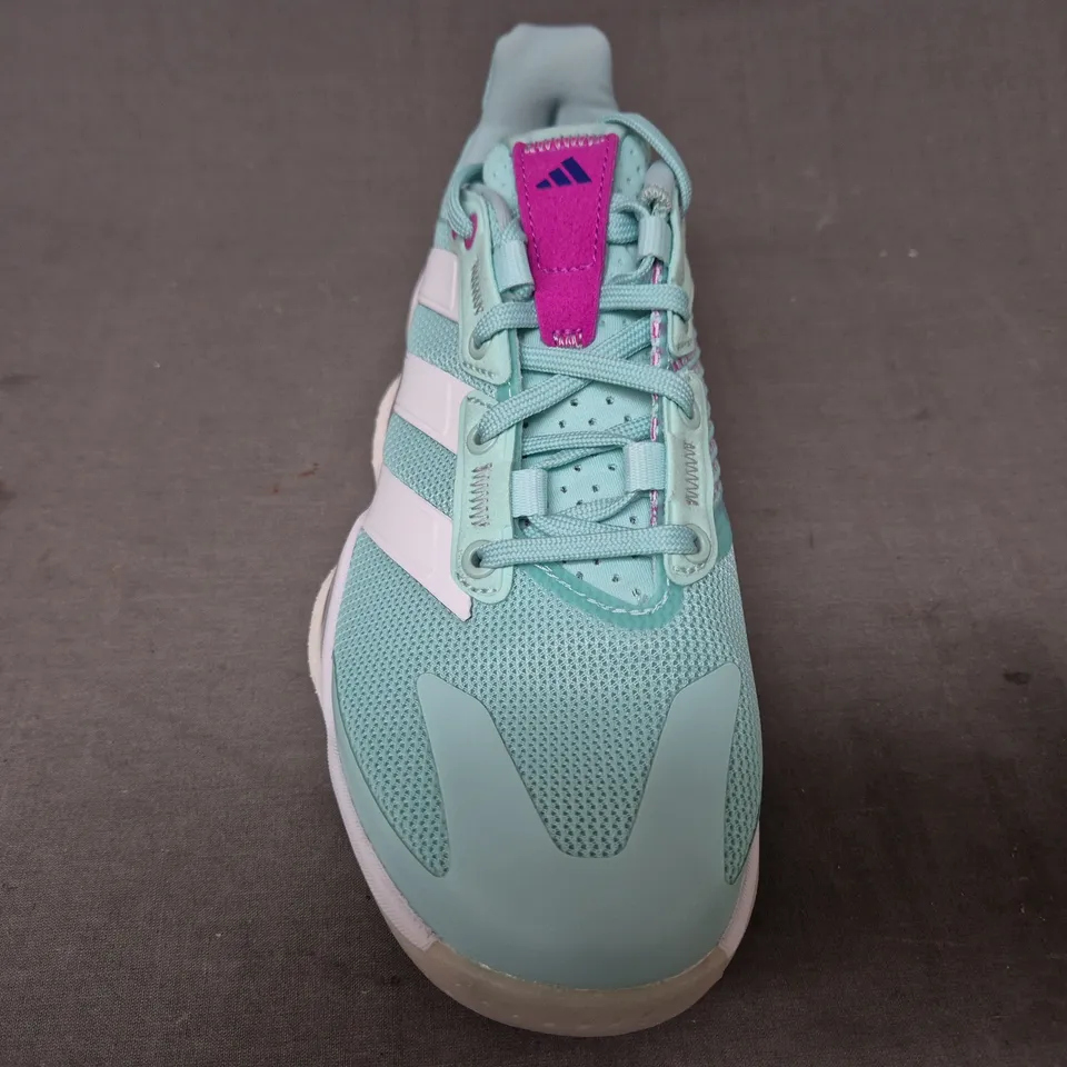 BOXED PAIR OF ADIDAS STABIL 16 WOMEN'S SHOES IN AQUA/PURPLE UK SIZE 5