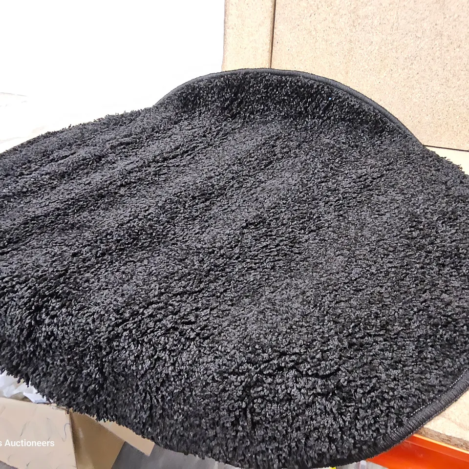 JUWON TUFTED CIRCULAR BLACK RUG 100cm diam