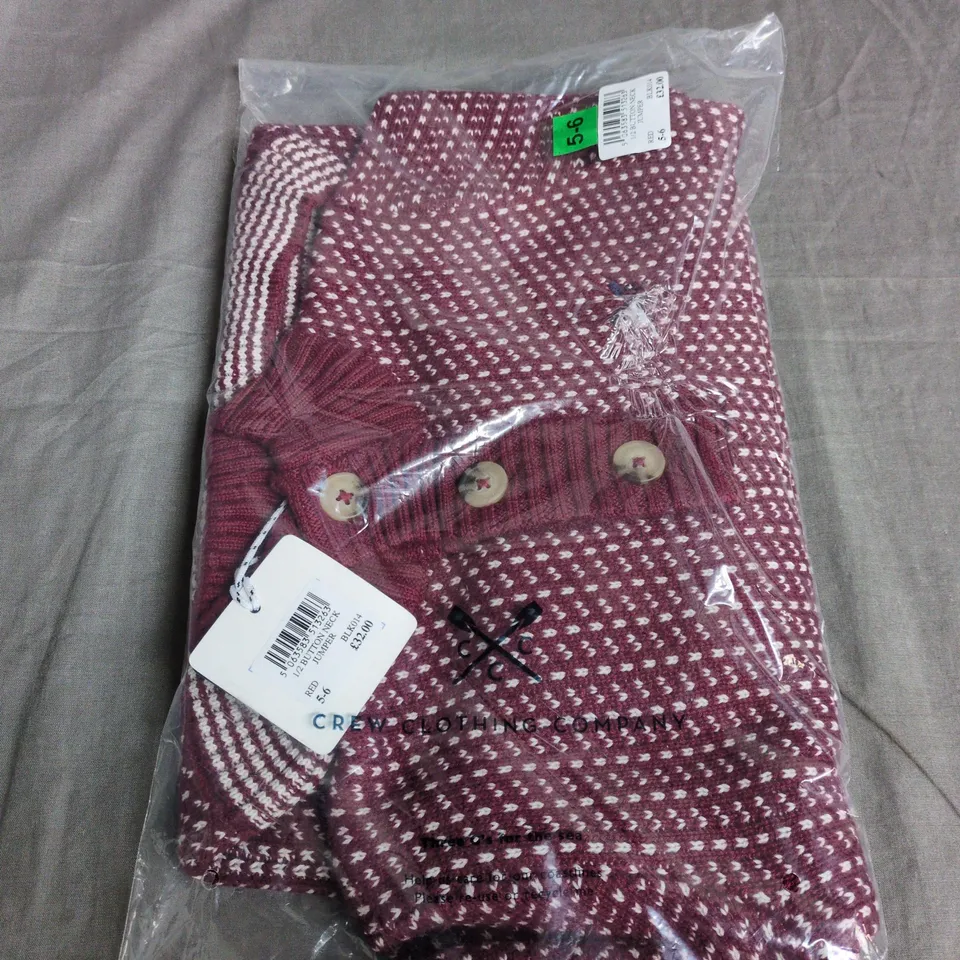 CREW CLOTHING COMPANY KIDS' UK 5-6 HALF-BUTTON NECK JUMPER – RED