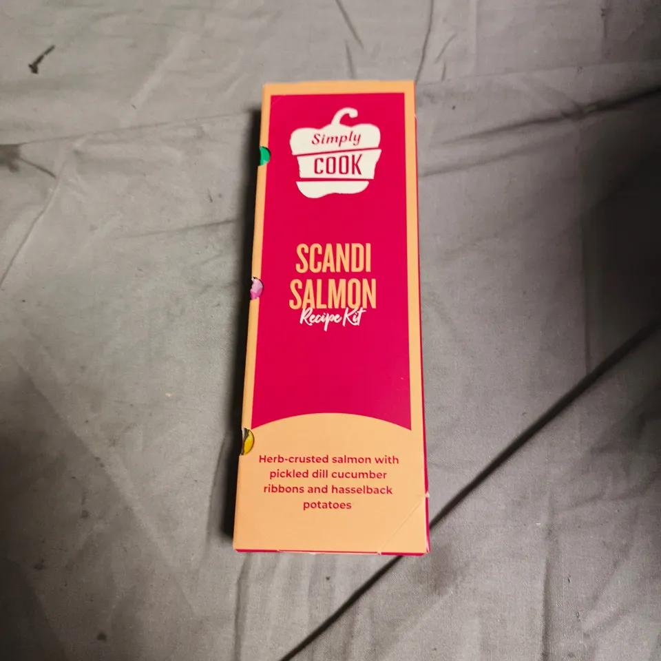 APPROXIMATELY 30 X SIMPLY COOK RECIPE KITS – ASSORTED FLAVOURS (CHILLI CON CARNE, SCANDI SALMON, MAKHANI)