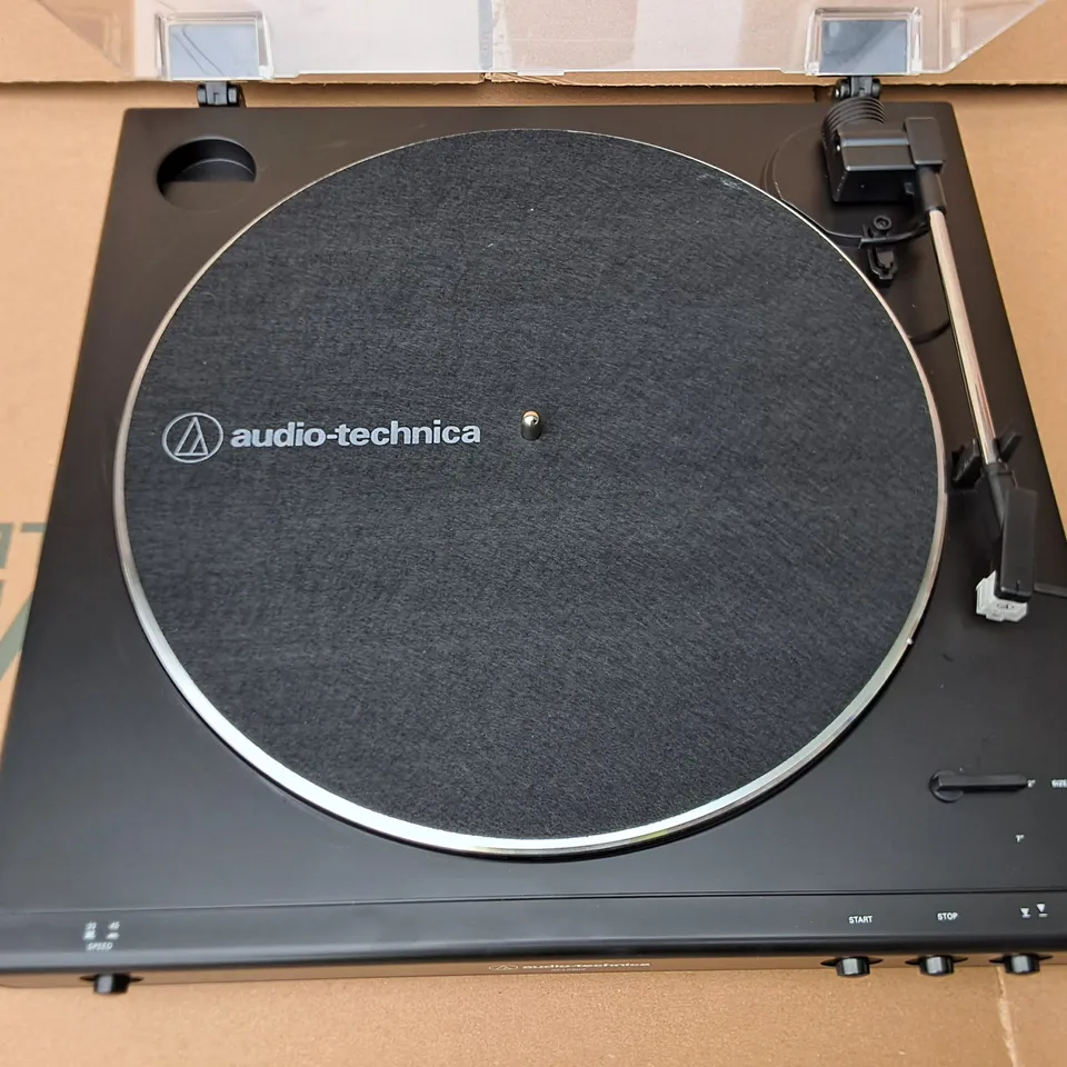 BOXED AUDIO TECHNICAL AT-LP60X AUTOMATIC BELT DRIVE TURNTABLE - BLACK