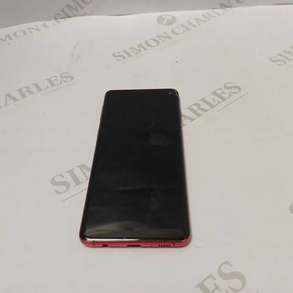 SAMSUNG GALAXY S10
