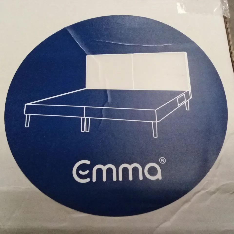 BRAND NEW BOXED EMMA BOX BED WITH HEADBOARD -150 x 200CM KING SIZE (3 BOXES)