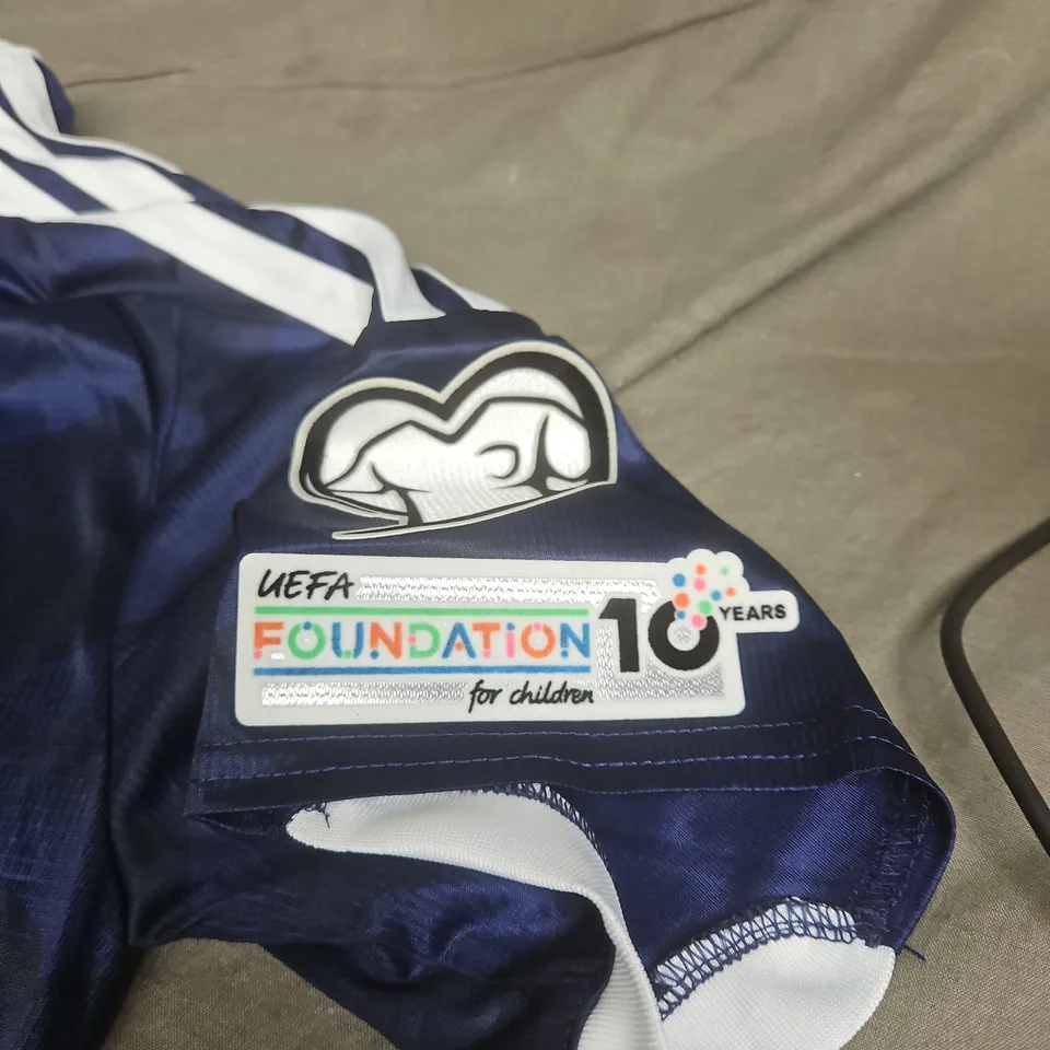 ADIDAS SCOTLAND NATIONAL TEAM FOOTBALL SHIRT XL – UEFA FOUNDATION PATCH