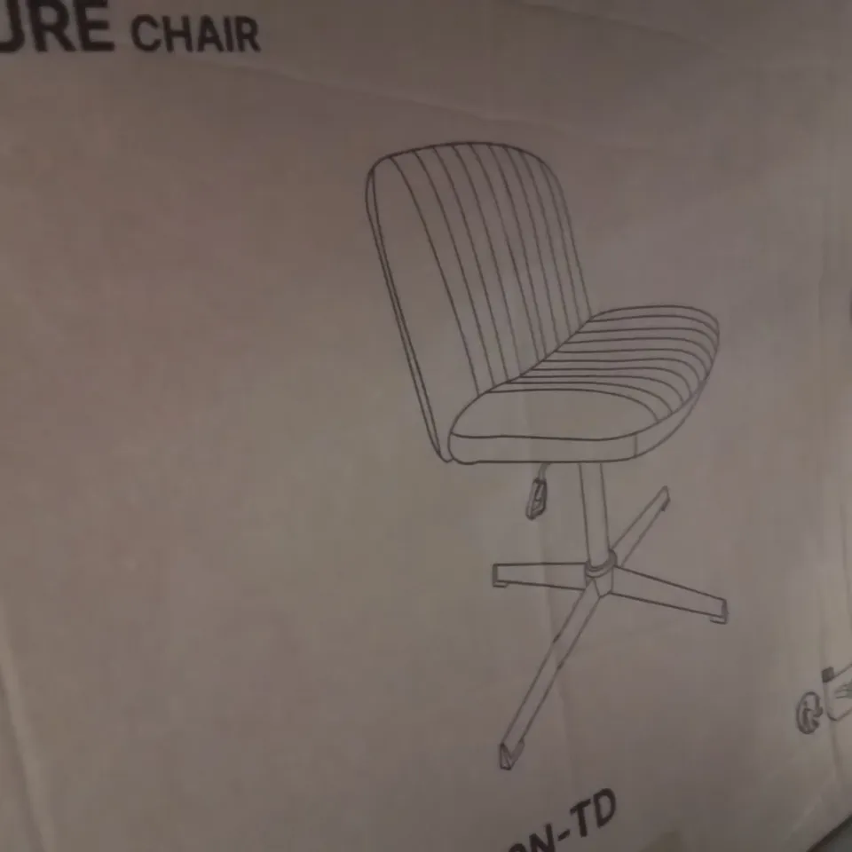 BOXED LEISURE CHAIR
