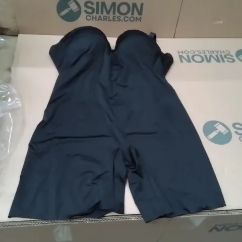 BOXED BRAND NEW APPROXIMATELY 7 MAGISCULPT BLACK BODYSUIT SIZE 40E