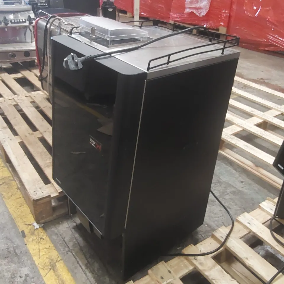 COFFETEK VITRO X4 COMMERCIAL COFFEE MACHINE