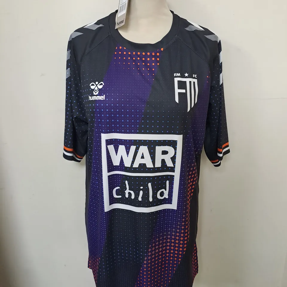 HUMMEL LARGE WAR CHILD TOP