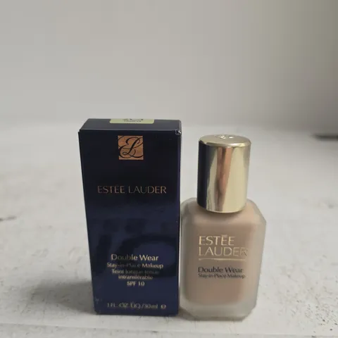 ESTÉE LAUDER DOUBLE WEAR FOUNDATION – FRESCO (2C3), BOXED