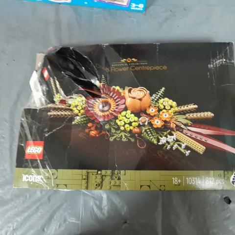 BOXED LEGO DRIED FLOWER CENTREPIECE 